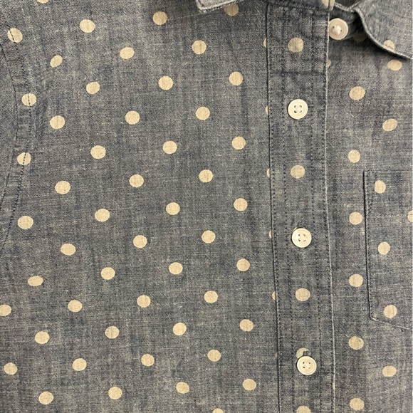 Land’s End Canvas 1963 Button Down Shirt. Polka Dot Chambray. Size XS. - Picture 2 of 6